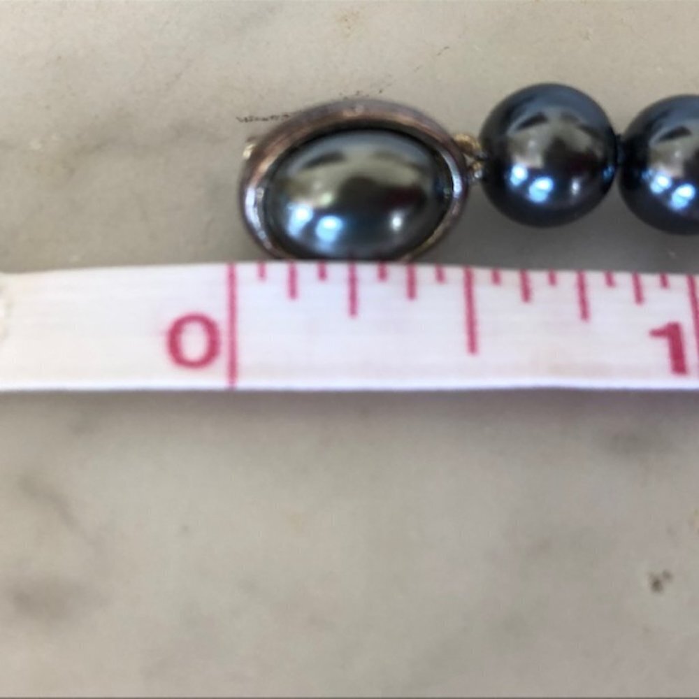 TALBOTS Metallic Gray Faux Pearl Bead 16" Choker Necklace - Picture 14 of 14